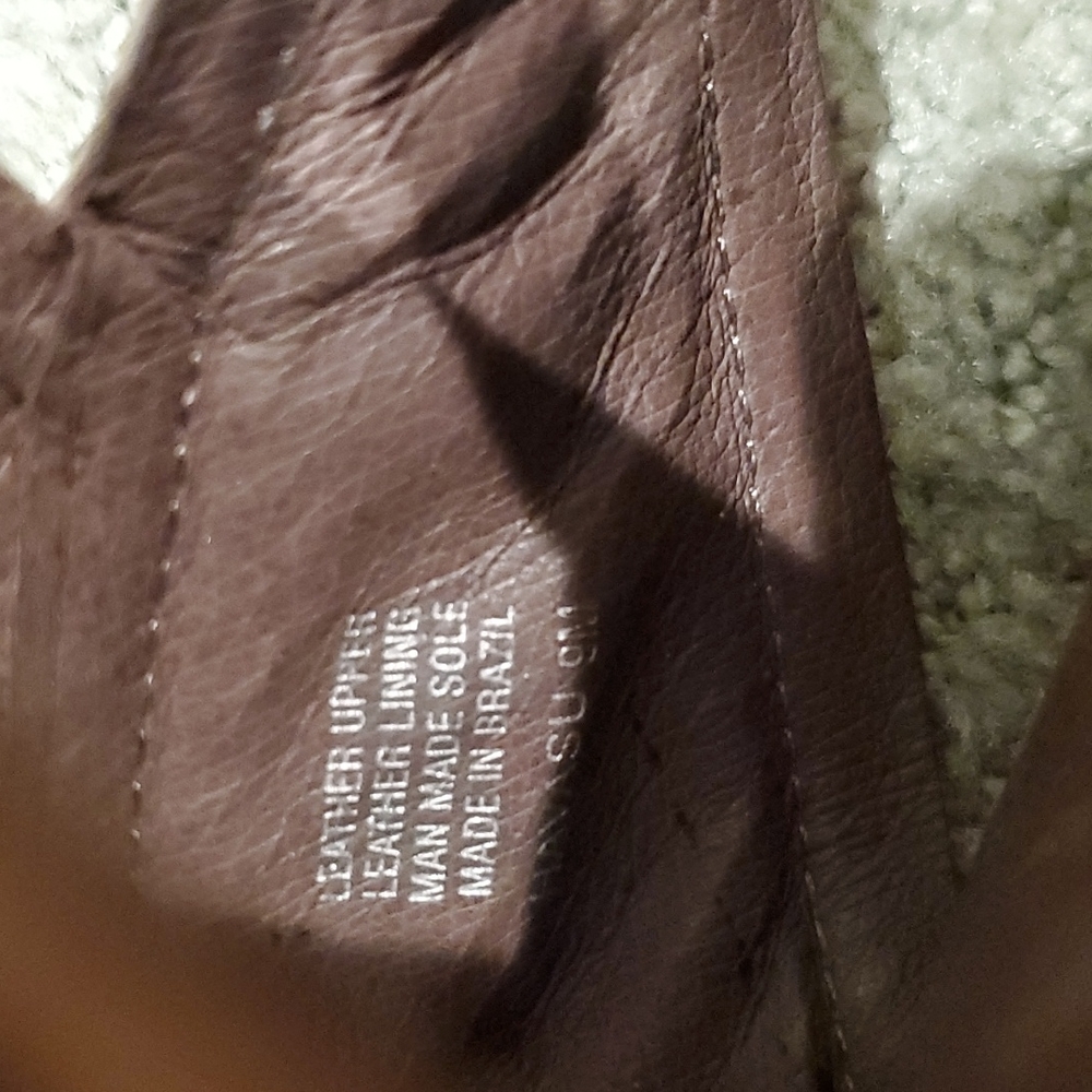 Sandals - Nurture leather ladies sandals. Size 9 - Picture 2 of 7
